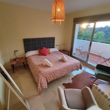 Villa Aguilas Club - Guest House Málaga Extérieur photo